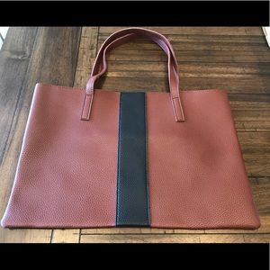 VINCE CAMUTO LEATHER TOTE
